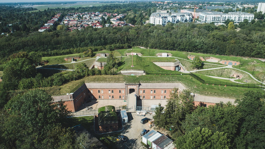 Fort VII w Poznaniu po renowacji. Będzie tu działać muzeum ku czi ofiar niemieckiego obozu.