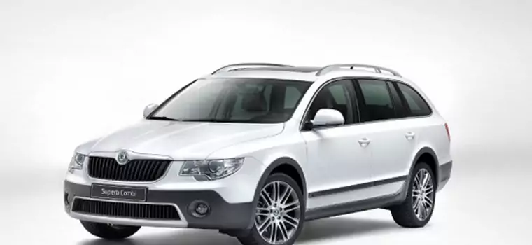 Skoda Superb - pięcioletnie auta do serwisu