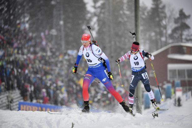 MŚ w biathlonie: Pierwsze złoto Kuzminy. Polki miały walczyć o medal, a zajęły odległe lokaty