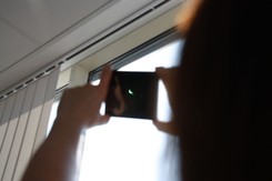 Jak obserwować zaćmienie Słońca, by nie uszkodzić wzroku?