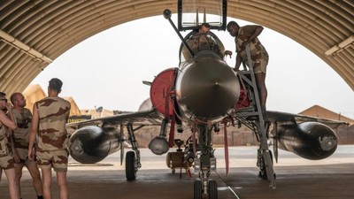 Burkina Faso, Mali send warplanes to Niger over 'imminent' ECOWAS invasion. [The Pledge]