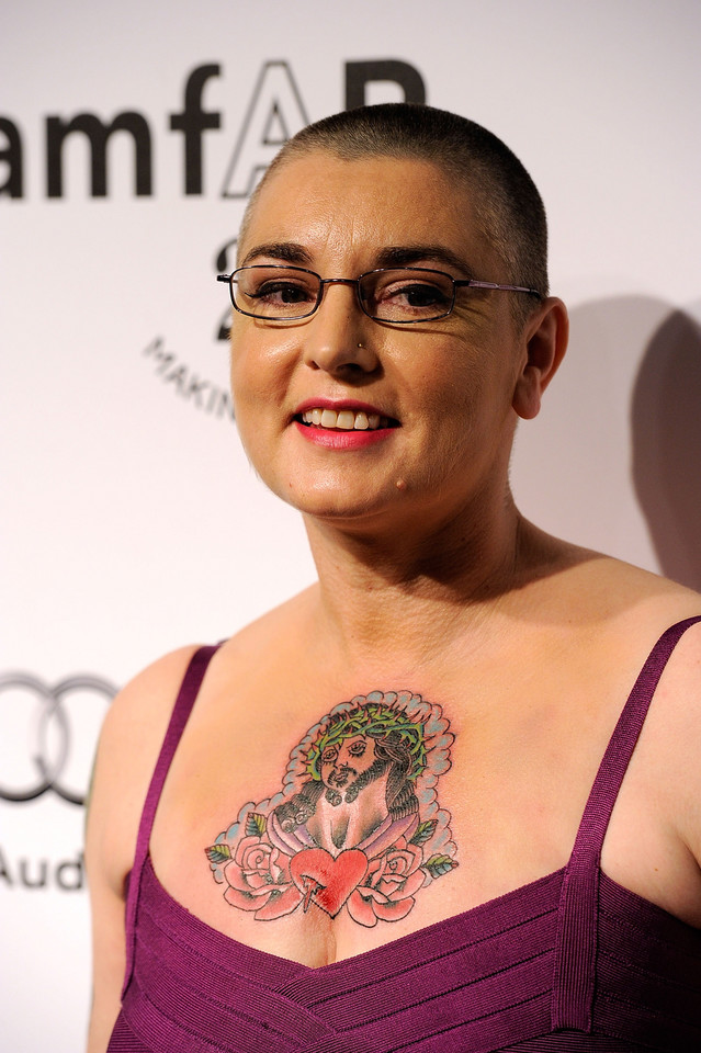 Sinead O'Connor na gali amfAR (fot. Getty Images)