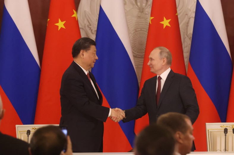 Prezydent Chin Xi Jinping i prezydent Rosji Władimir Putin