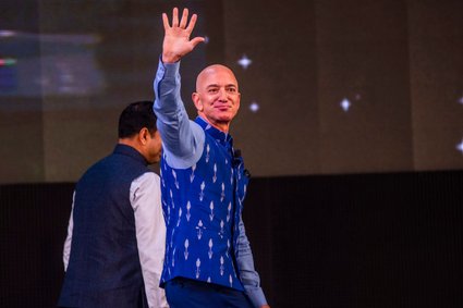 Jeff Bezos wydał na nowy dom więcej niż Amazon zapłacił podatku