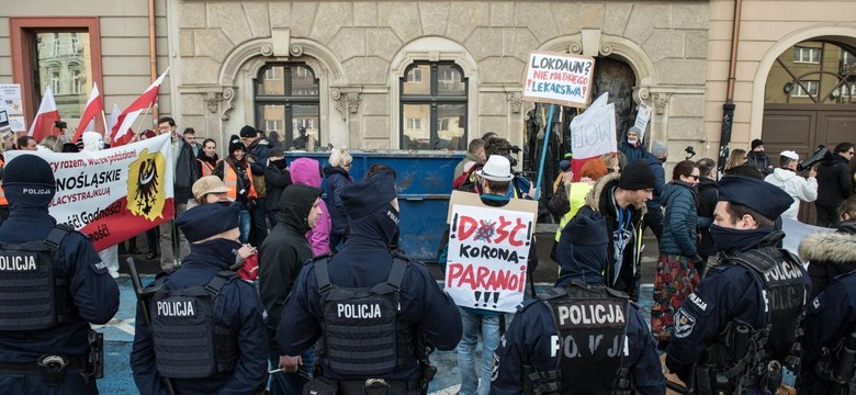 Bunt policjantów, mają dosyć stolicy. "Czara goryczy przelała się po Marszu o Wolność"