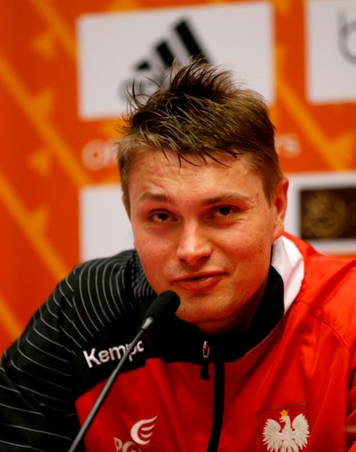 Zegarmistrz Szyba nowym bohaterem narodowym Polaków