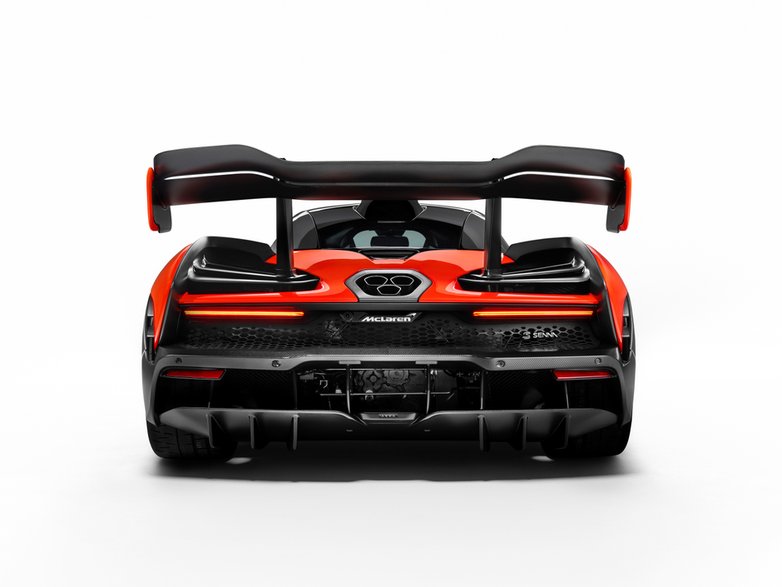 McLaren Senna