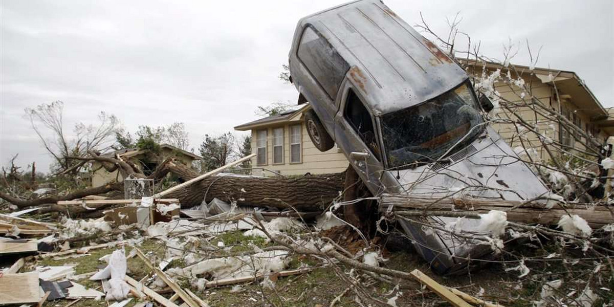 Tragedia w USA. 62 tornada przeszły nad Stanami