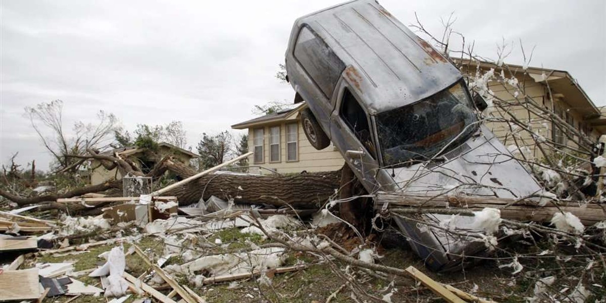 Tragedia w USA. 62 tornada przeszły nad Stanami