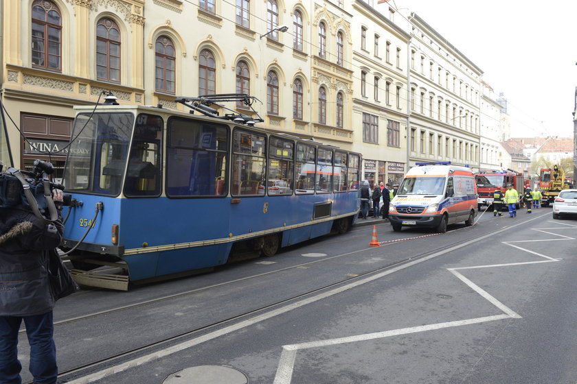 Wykolejenie tramwaju MPK linii 4 na ul. Krupniczej we Wrocławiu