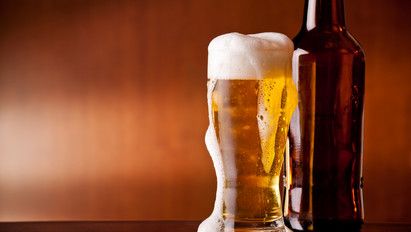Sörszövetség: 3 százalékkal kevesebb sör fogyhat az idén