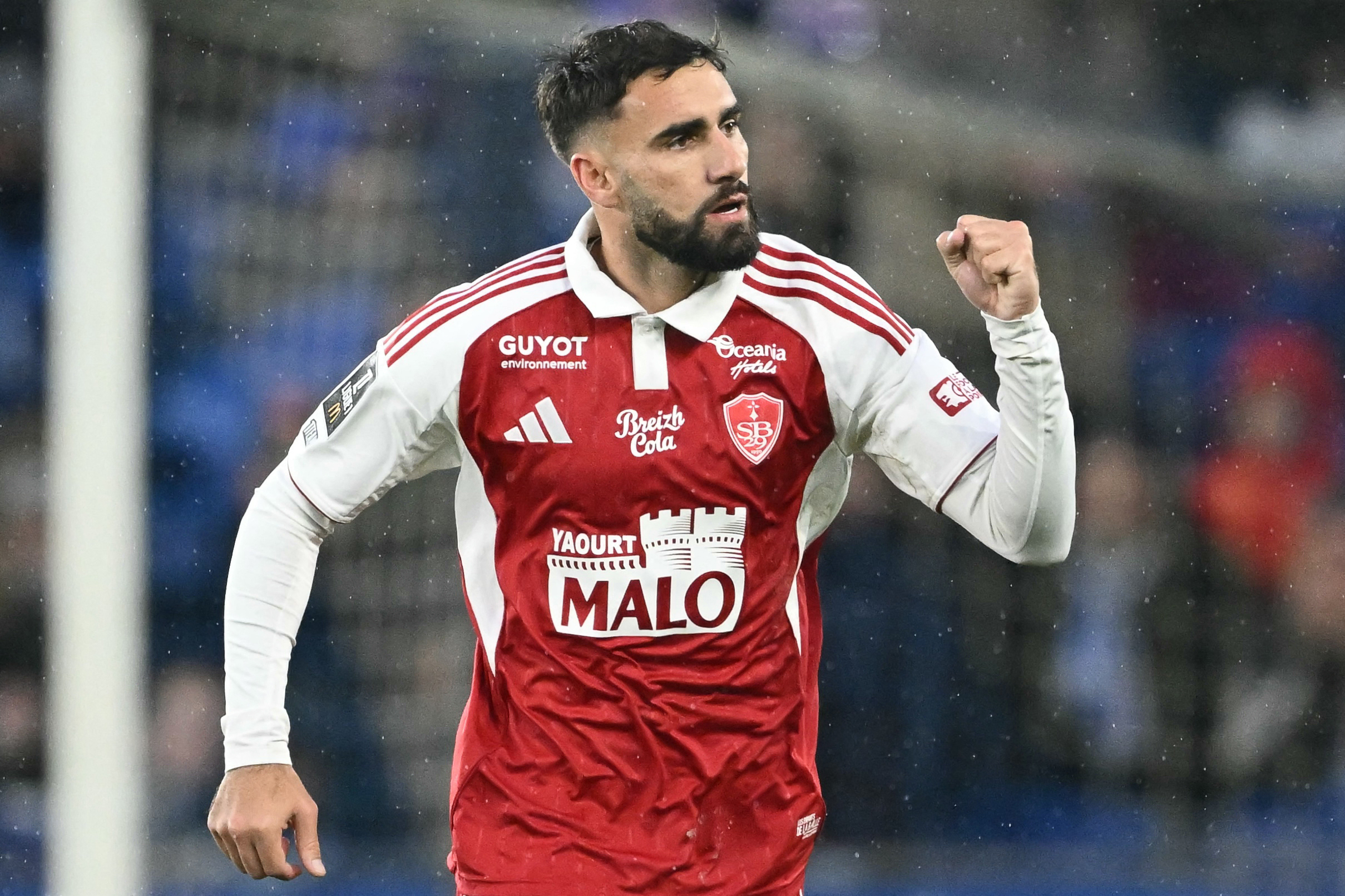 Brest renverse Strasbourg 2-1 après avoir été mené à la pause