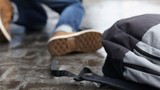 Wywrócenie się na oblodzonym chodniku. Kiedy należy się odszkodowanie?