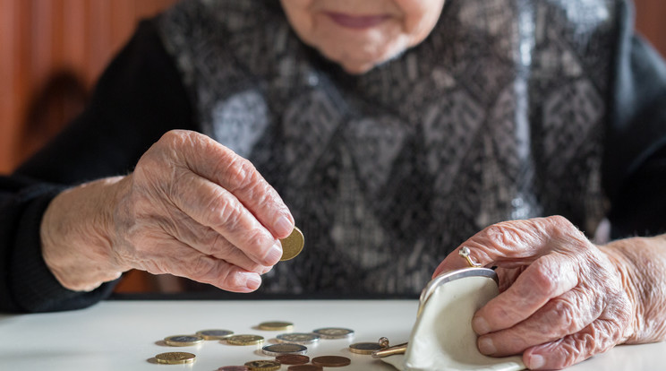 Februárban érkezik a 13. havi nyugdíj - fotó: Shutterstock