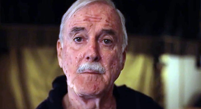 Razvod ga je finansijski uništio: Džon Kliz u reklami za kremu protiv staračkih pega