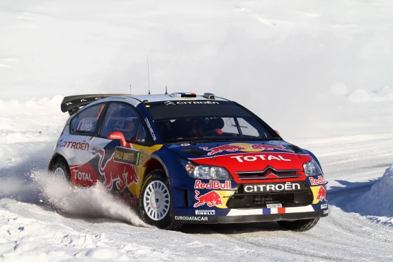 Rajd Szwecji 2010: piękny pojedynek Hirvonen - Loeb (relacja z 3. etapu)