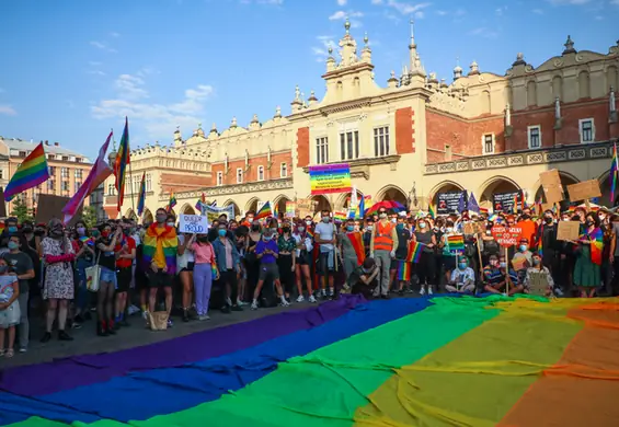 Małopolska zostaje "wolna od LGBT" i od funduszy unijnych. Sejmik zdecydował