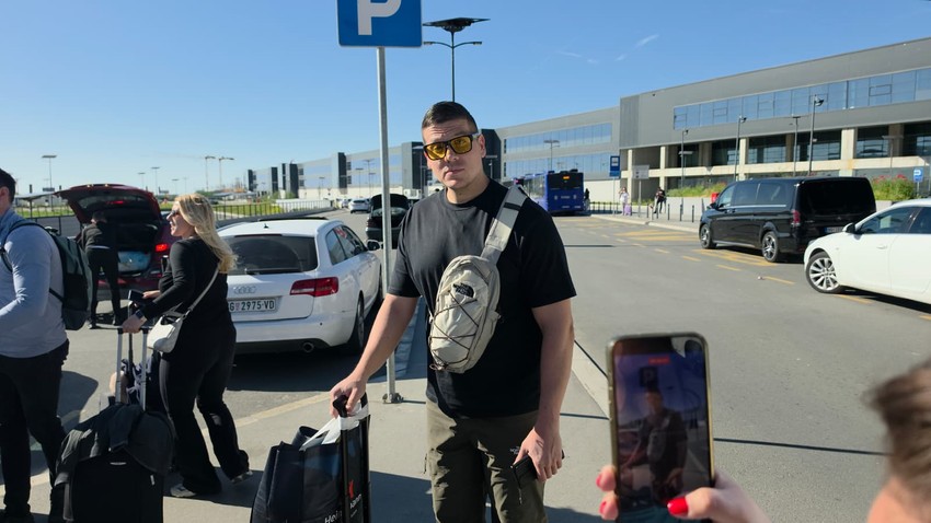 Poznati na aerodromu