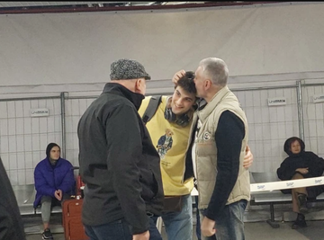 Ćerku smo imali prilike da vidimo, a ovo je NASLEDNIK Čede Jovanovića koji oduševljava OBRAZOVANJEM: Kažu da nenormalno podseća na njega iz mlađih dana! (FOTO)