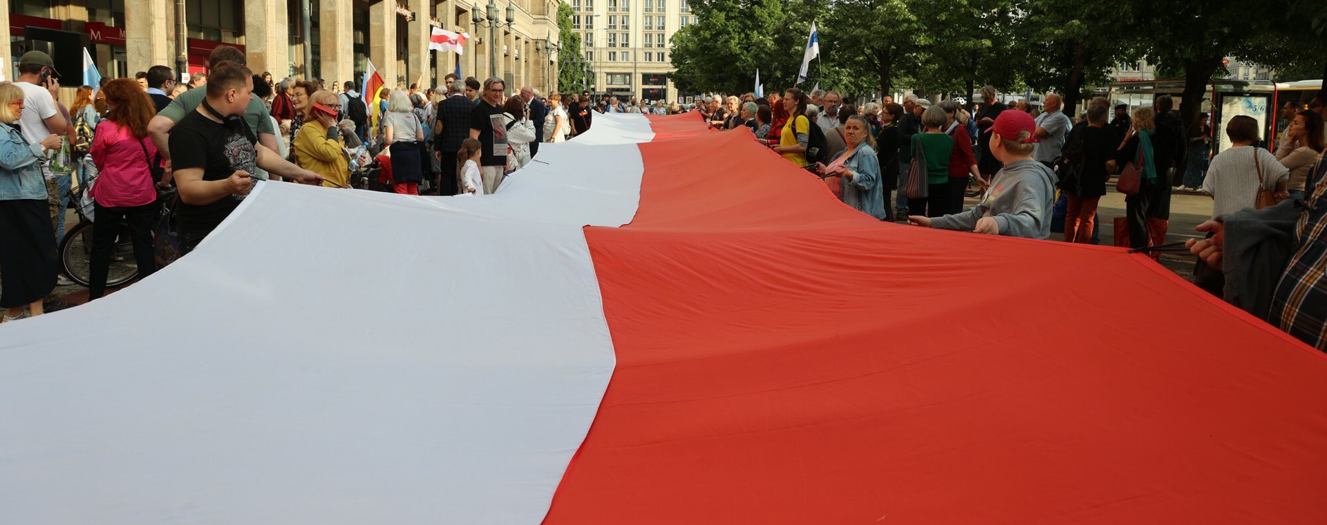 Manifestacja w Warszawie w rocznicę wyborów w czerwcu 1989 r. do Sejmu i Senatu