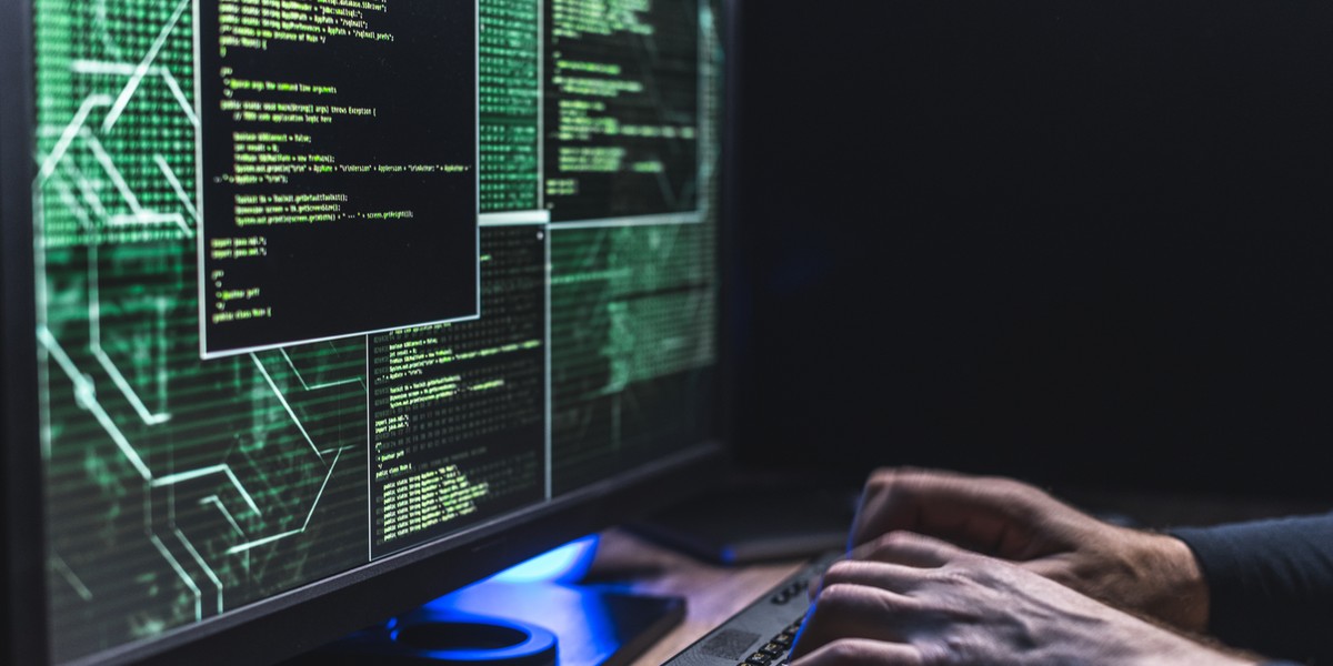 Mysterious hacker steals Polish medical data: declares willingness to cooperate with specialists