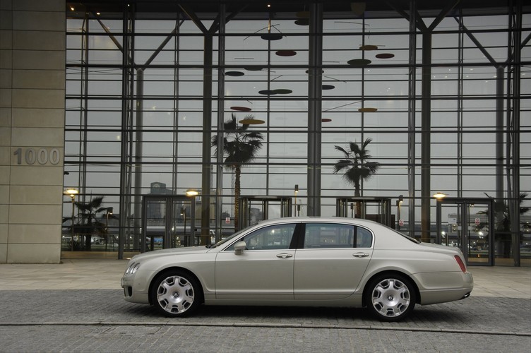 Bentley Flying Spur Fot. Bentley Media