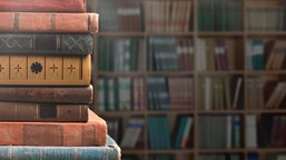 Nieco trudny QUIZ z literatury. Uzupełnij tytuł książki. Polegniesz już na 3. pytaniu?