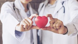 Lekarz radzi: z okazji walentynek warto pomyśleć o "cichym zabójcy" naszego serca