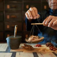 A gyógynövények, gombák helye a daganatellenes terápiában