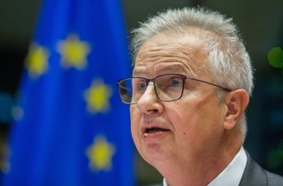 Kontrowersyjny kandydat na komisarza. Czy Trócsányi stanie się cennym aktywem w realizacji celów Orbána?