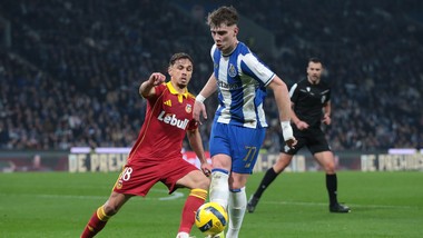 pietuszewski jednym z bohaterów. wypracował zwycięskiego gola dla fc porto