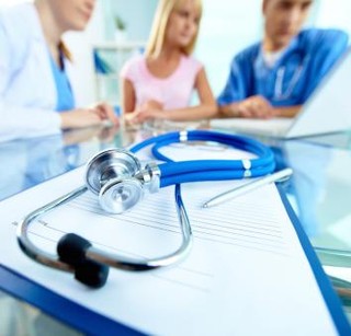 Nakłady na zdrowie wzrosną o 5 mld zł. Ale nie wszystko pójdzie na terapię