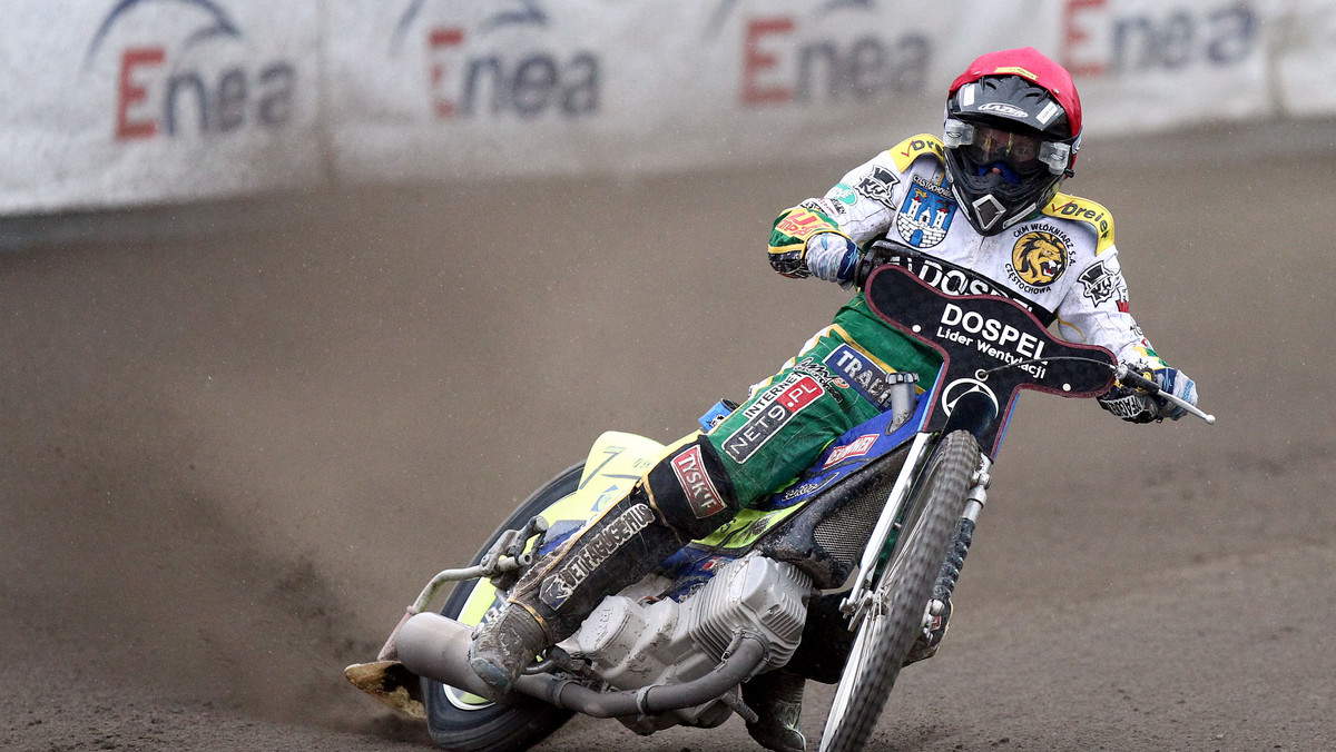 Sezon 2012 zakończył się pechowo dla Kennetha Bjerre. Duńczyk doznał skomplikowanego złamania nogi w meczu brytyjskiej Elite League, w wyniku czego przedwcześnie zakończył rywalizację. Obecnie reprezentant Danii walczy o powrót do pełni sił.