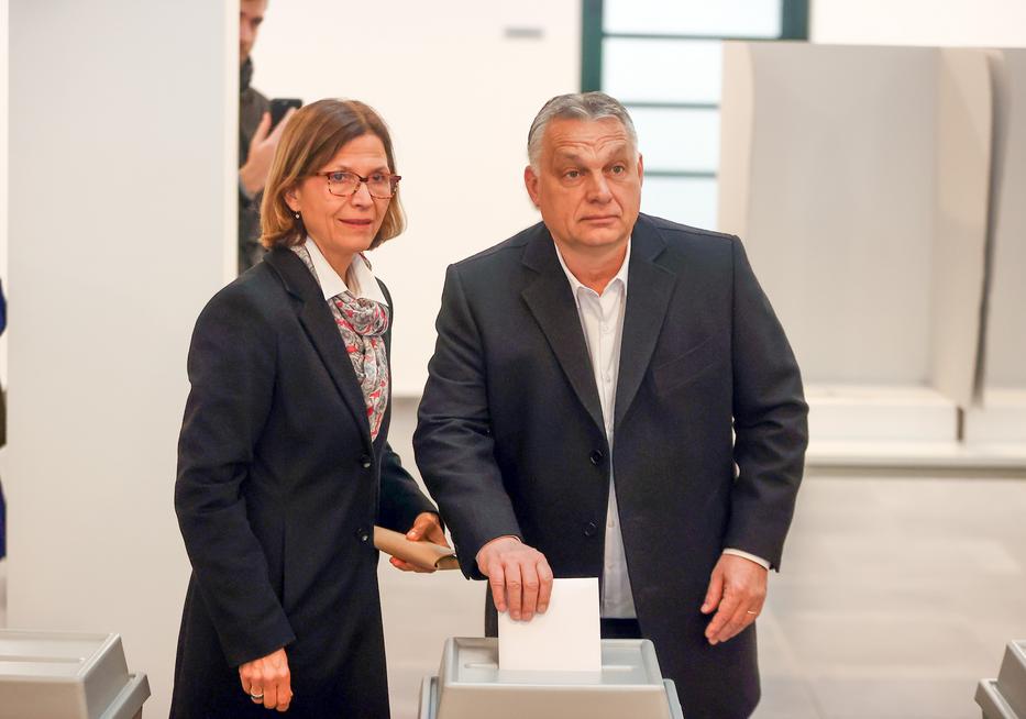 Orbán Viktor szavazott, a havazás sem volt neki akadály / Fotó: Pozsonyi Zita