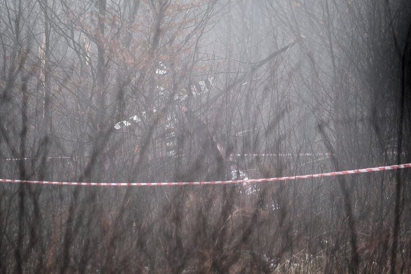 W Studzienicach k/Pszczyny rozbił się prywatny helikopter. Nie żyją dwie osoby