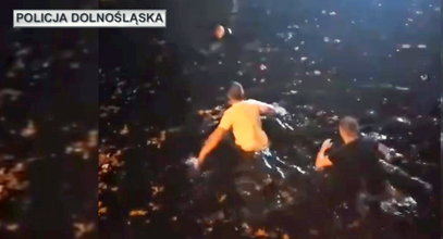 Zobaczył 16-latka znikającego pod wodą. Policjanci pokazali film z dramatycznej akcji ratunkowej