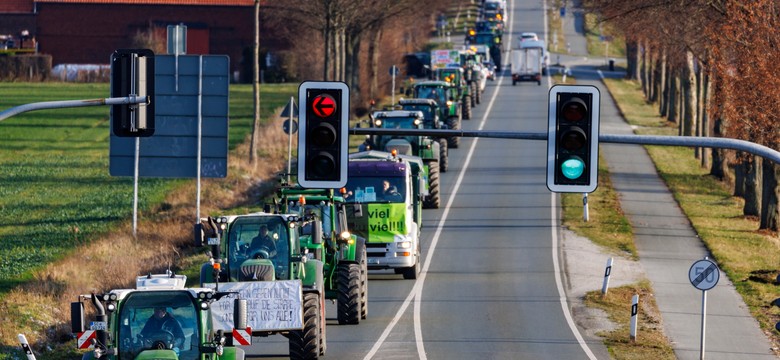 Protesty rolników w Niemczech. Jeden z demonstrujących potrącony, inny zaatakowany młotkiem