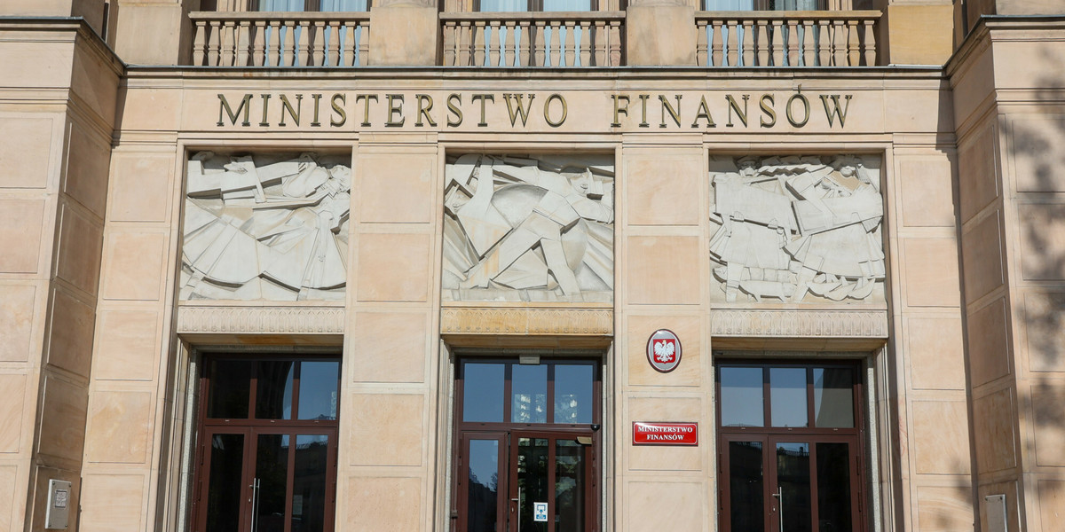 Ministerstwo Finansów było bardzo hojne dla swoich pracowników w 2023 r.