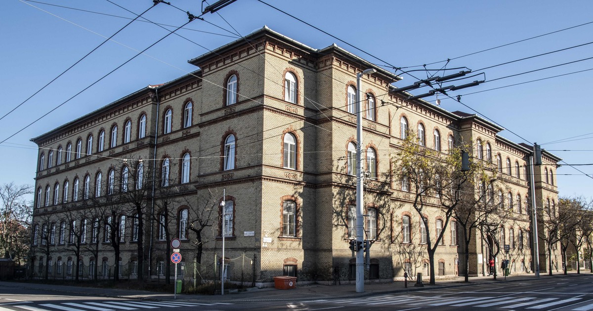 Külön személyzet ápolja a szuperbaktériummal fertőzött betegeket az Uzsokiban