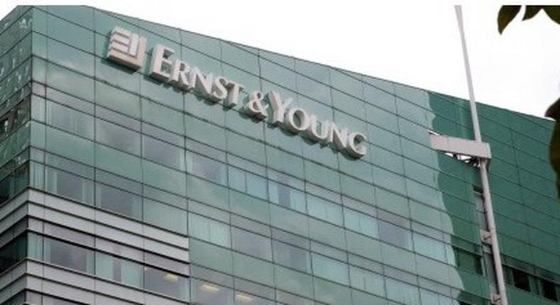 Ernst & Young removes degree classification from entry criteria