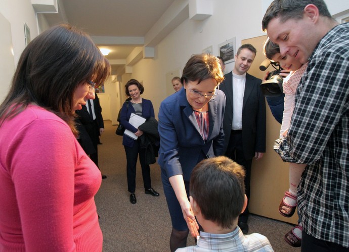 Ewa Kopacz u ewakuowanych z Donbasu