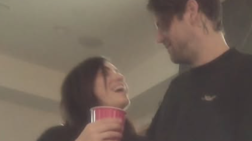 Caleb a Fleur sa zosobášili v roku 2012, pričom pred svadbou tvorili pár približne dva roky.