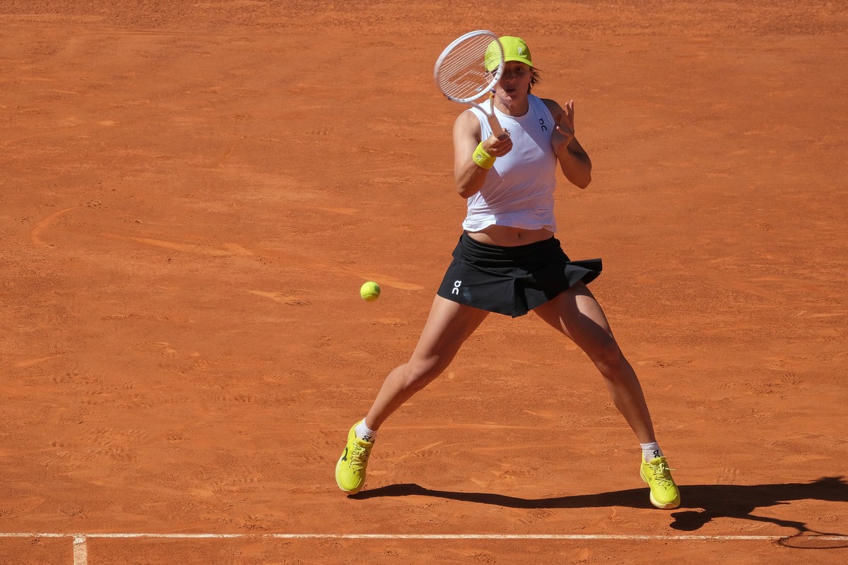 Sport w TV czwartek 8 maja. Świątek, Polki grają na Euro i Liga Europy. Gdzie obejrzeć na żywo?