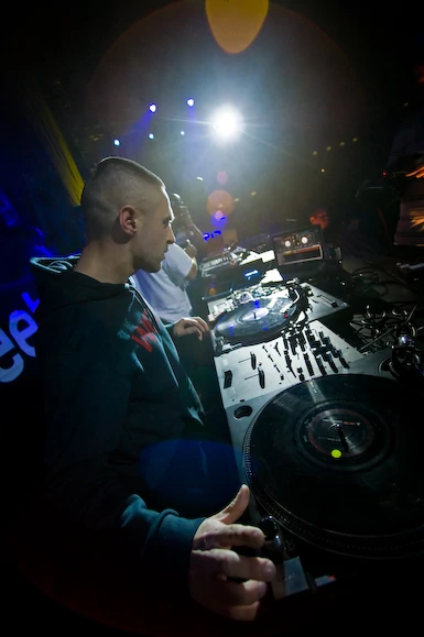 DJ Rasp (Wielka Brytania) - Mistrzostwa Świata Didżejów IDA 2011 (fot. Monika Stolarska / Onet.)