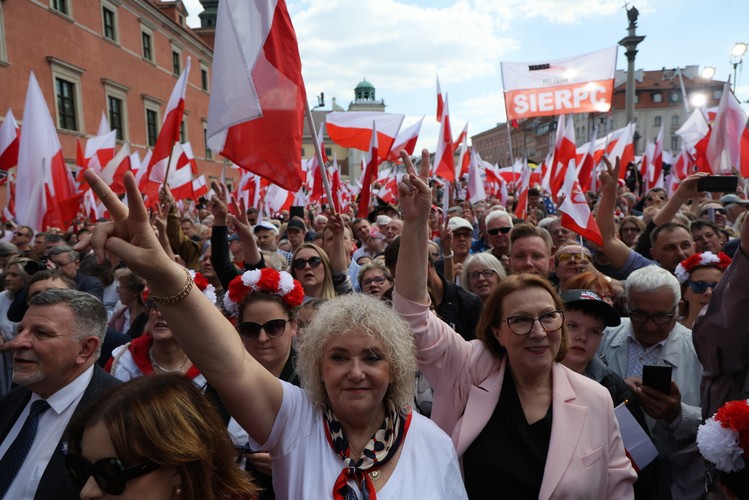 Warszawa, 25.05.2025. Wybory prezydenta RP - kampania przed II turą. 