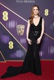 Anna Kendrick színésznőtől eddig kevésbé drámai belépőket kaptunk, de kétségtelen, hogy tökéletesen áll neki ez a sejtelmesebb Georges Chakra couture ruha is