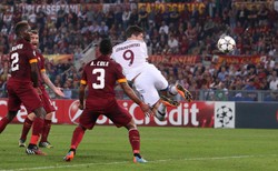 Liga Mistrzów: Gol i cudowna asysta Lewandowskiego. Bayern upokorzył Romę. WIDEO