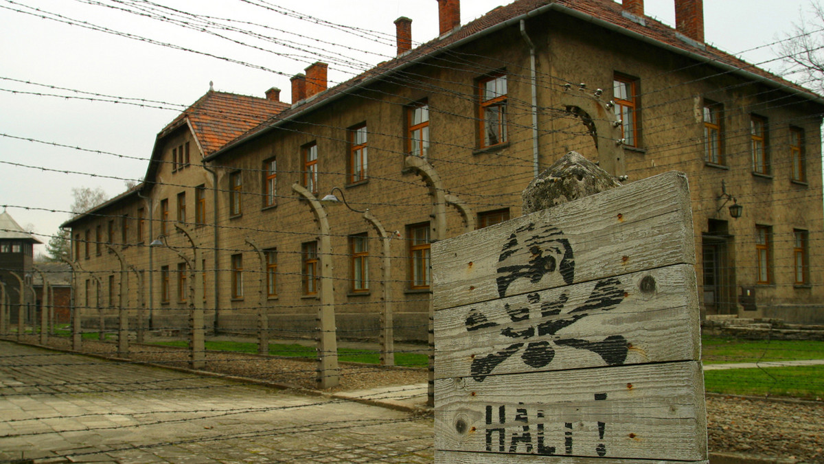 Muzeum Auschwitz rozpoczęło przygotowania do konserwacji czterech baraków murowanych na terenie byłego niemieckiego obozu Auschwitz II-Birkenau. Paweł Sawicki z biura prasowego placówki poinformował, że rozpoczęcie prac planowane jest na przyszły rok.