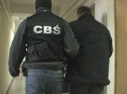 Ile zarabiają dilerzy narkotyków? Miliony