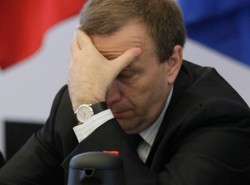 Schetyna: Tłumaczenia prezydenta żałosne